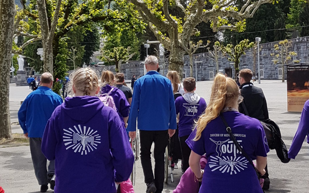 Friendship – Photo by Naomi Bedworth