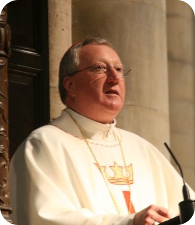 Bishop Terry Drainey preaching in York Minster