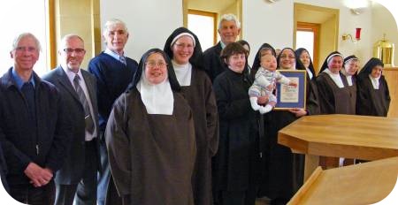 photo of the Carmelite Sisters and friends