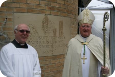 photo of Canon Bayldon and Bishop Terry at the foundation stone