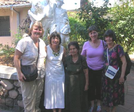 photo of Rosa with CAFOD members