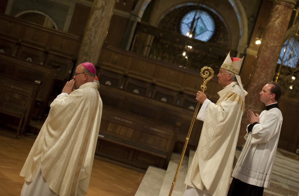 Archbishop Malcolm McMahon (left) with Cardinal Vincent Nichols – © Mazur/catholicchurch.org.uk