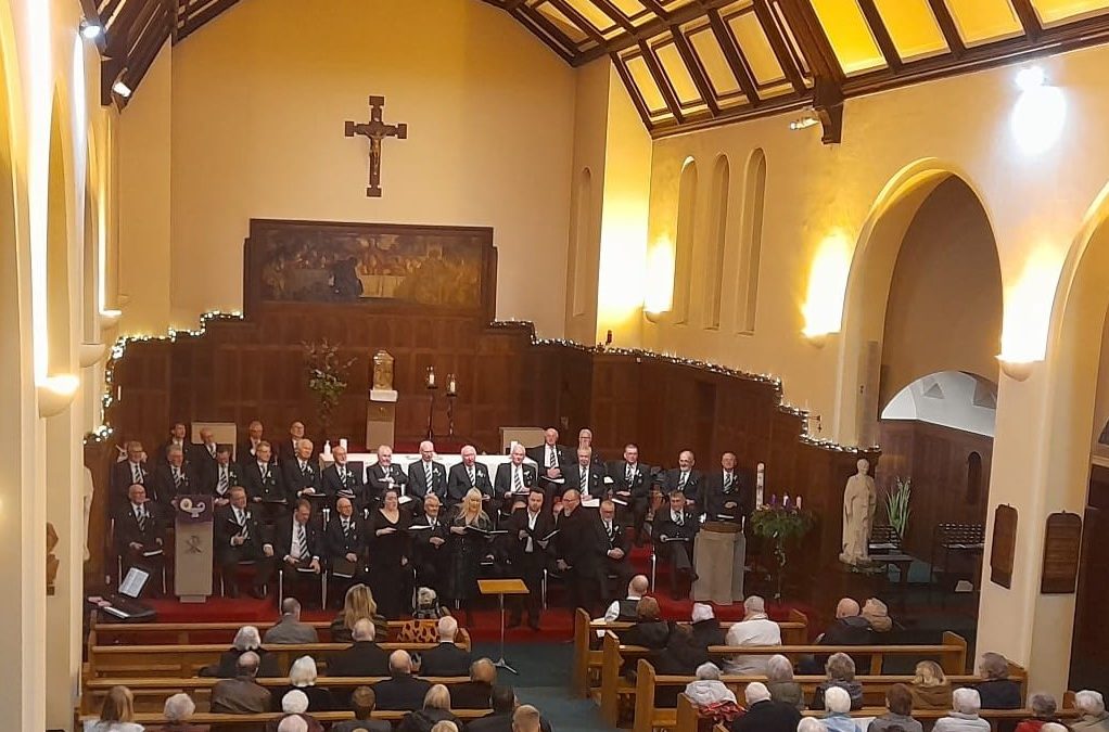 Choir offers night of festive harmony 