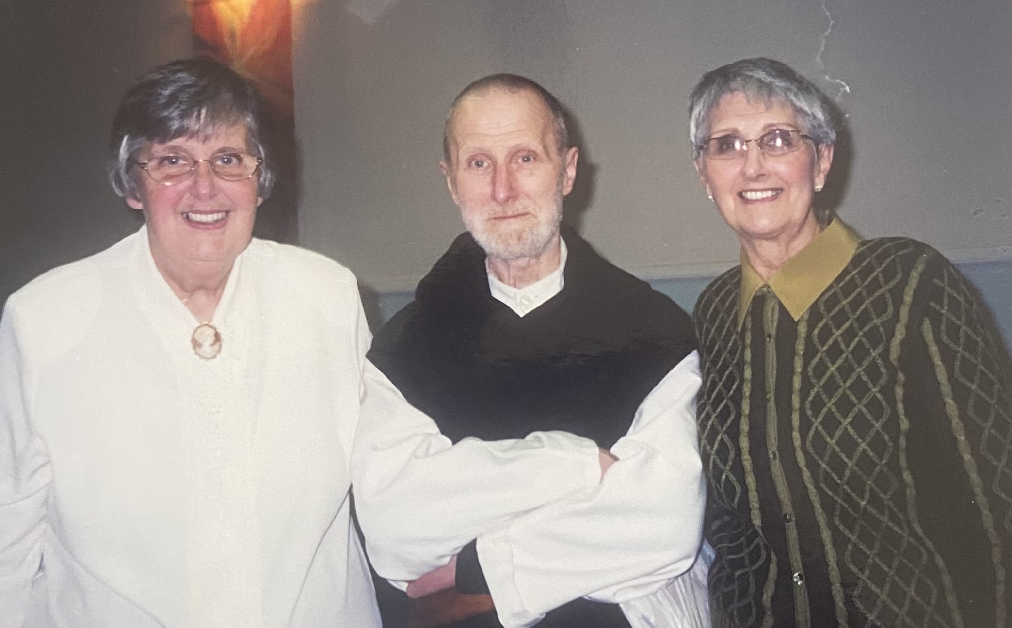 Father Andrew Henson with his sisters Margaret (left) and Kathleen (right)